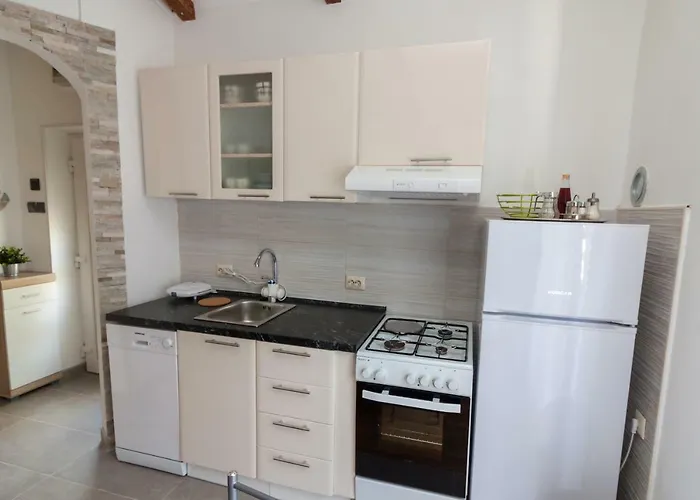 Laurel Apartament